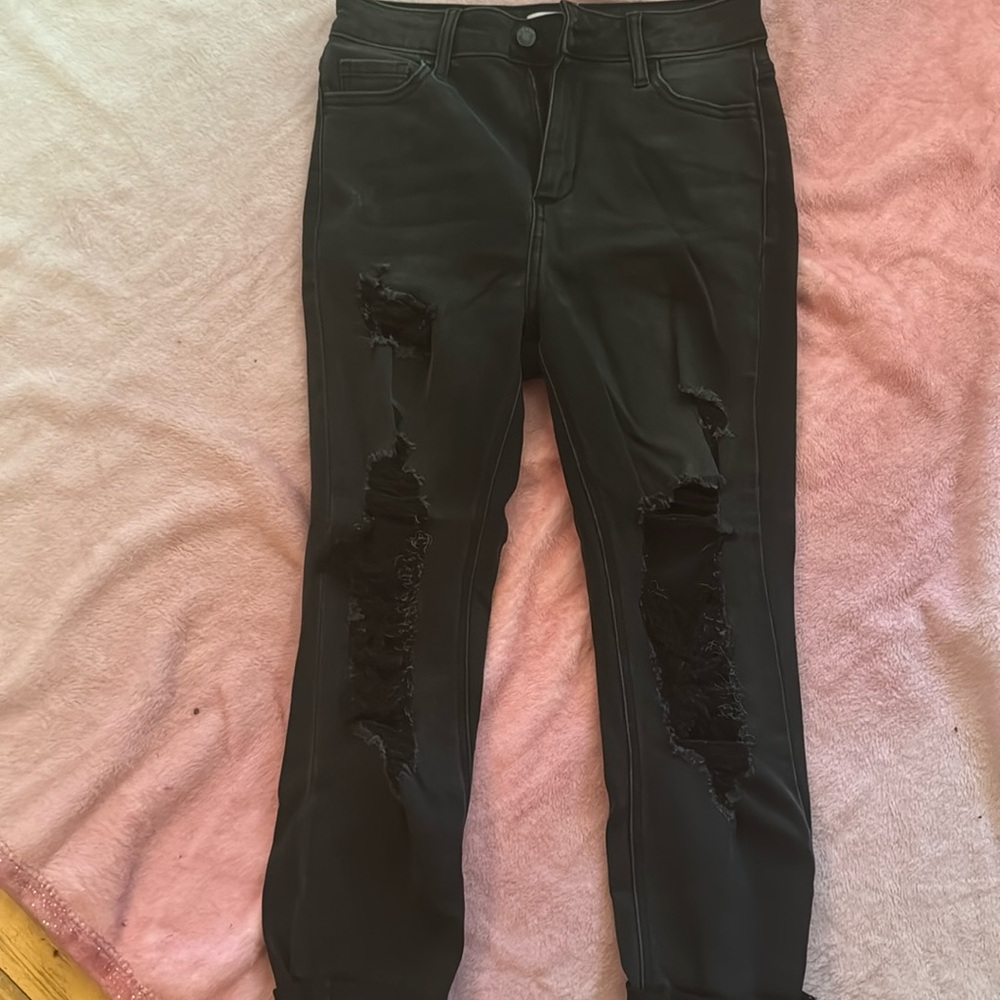 Cello size 3 black distressed